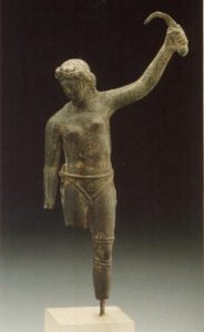 female gladiator statue