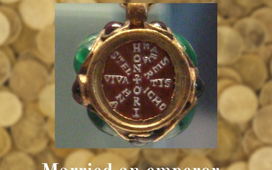 pendant of Empress Maria